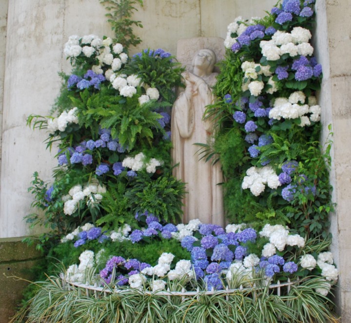 shrine to Joan of Arc2.jpg